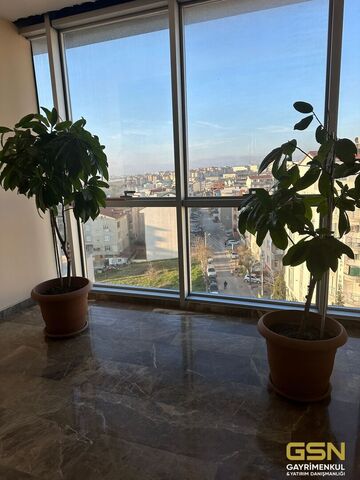 10-GSN GAYRİMENKUL'DEN KİRALIK 4550 m2 İSKANLI PRESTİJLİ PLAZA